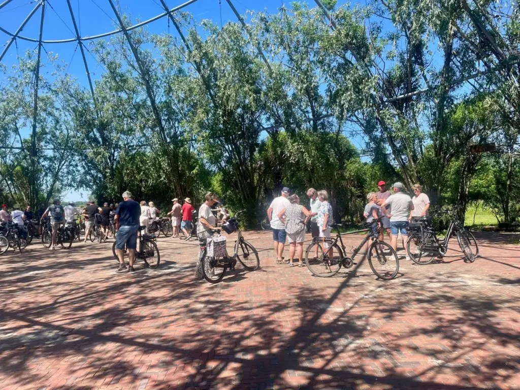 Gezellige fietspuzzeltocht trekt 70 deelnemers