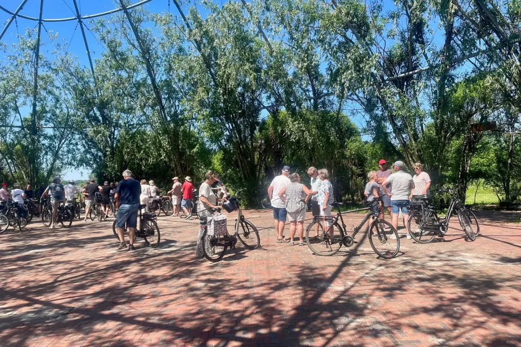 Gezellige fietspuzzeltocht trekt 70 deelnemers